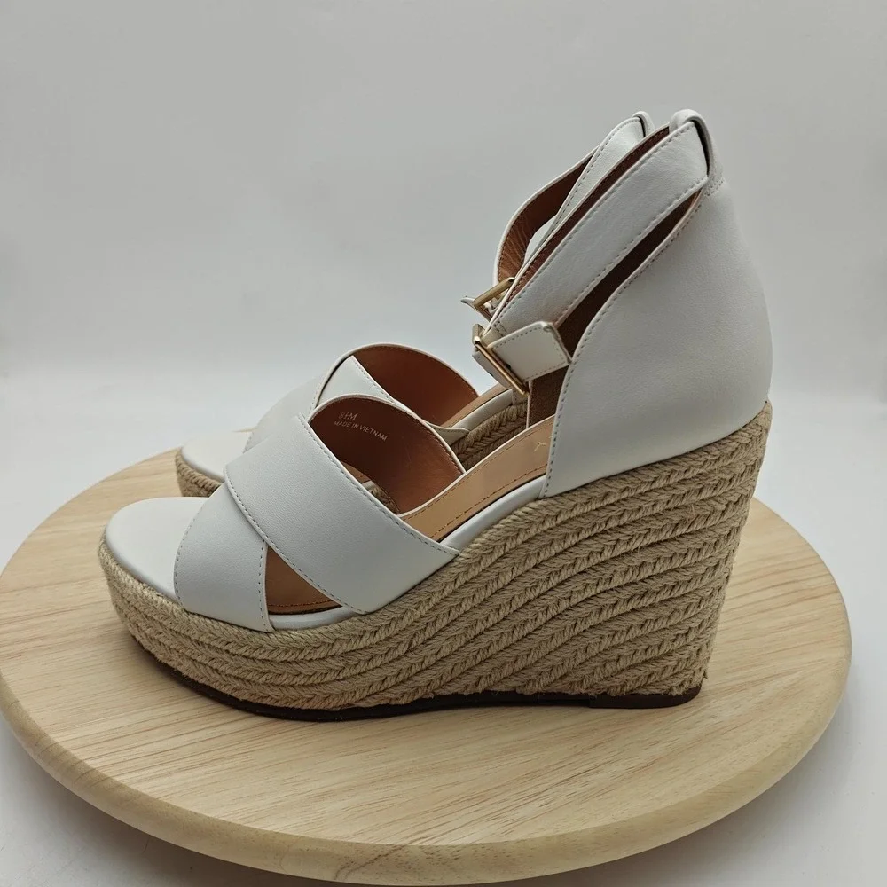 Lisa Vicky Shoes Womens Size 8.5 White Espadrille‎ Wedge Sandals Comfort New
